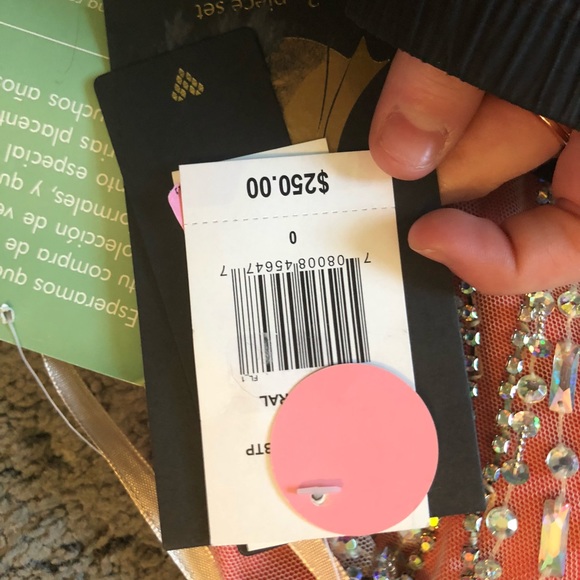 Coral 2 Piece set - Picture 2 of 5